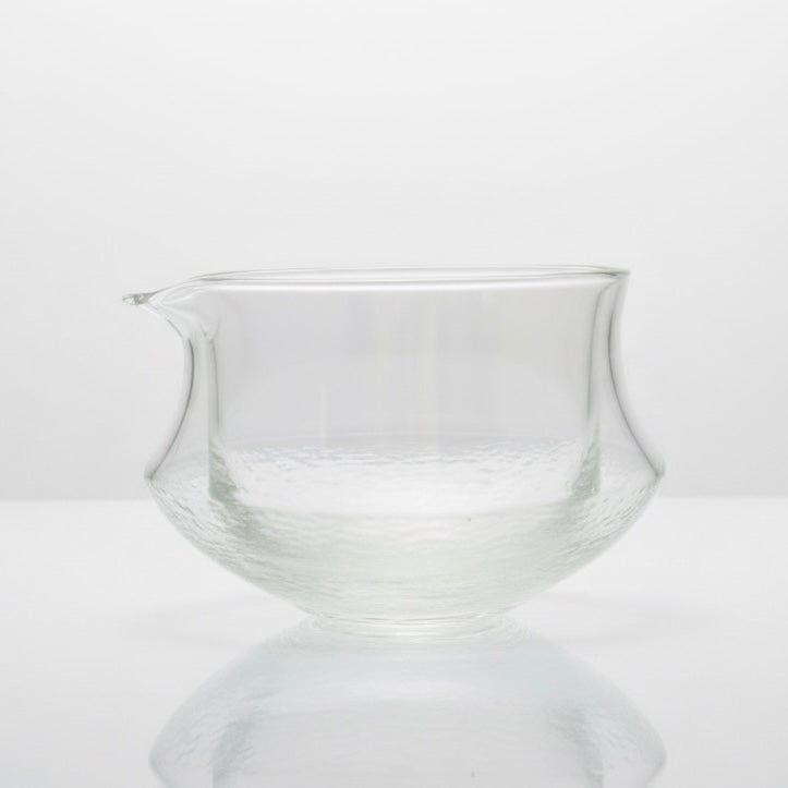 KASUMI BOWL™ – Double-Wall Glass Matcha Bowl with Pouring Spout | Borosilicate Tea Bowl for Matcha & Lattes